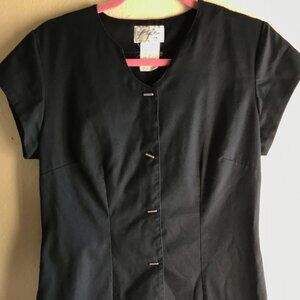 Monique Mathieu Spa Esthetician shirt size 6